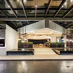 Doubletree By Hilton Penang Курортный комплекс